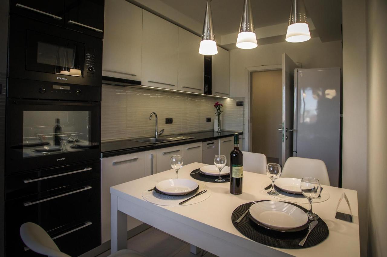 Apartman Simic - Stan Na Dan Bogatić Εξωτερικό φωτογραφία